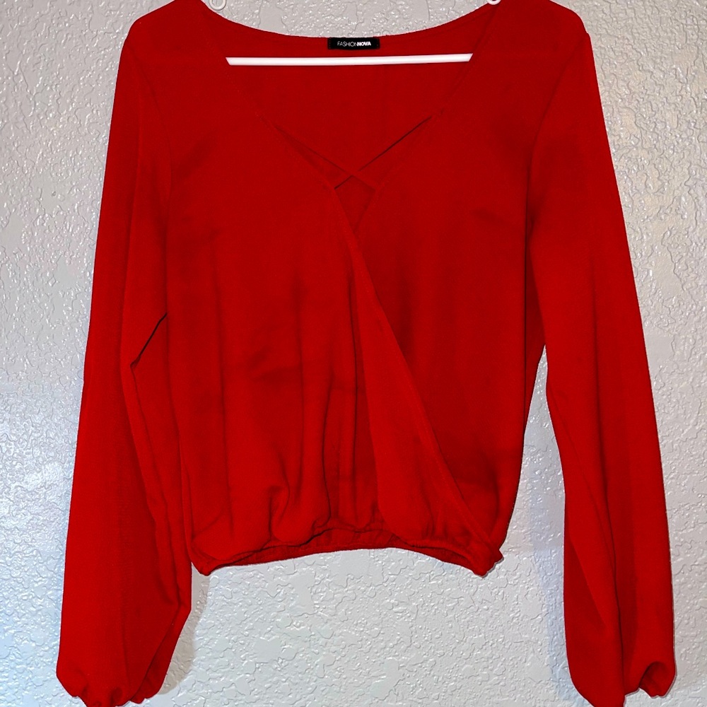 WORN ONCE Fashion Nova cropped blouse